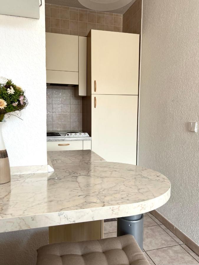 Coquet Appartement Avec Le Terrasse Sur Le Mer Roquebrune-Cap-Martin Exterior photo